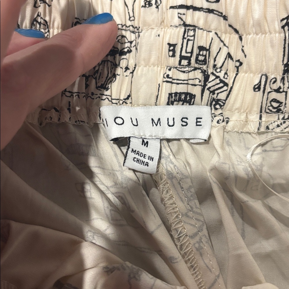 Printed Cream Wide-Leg Pants - Picture 3 of 3